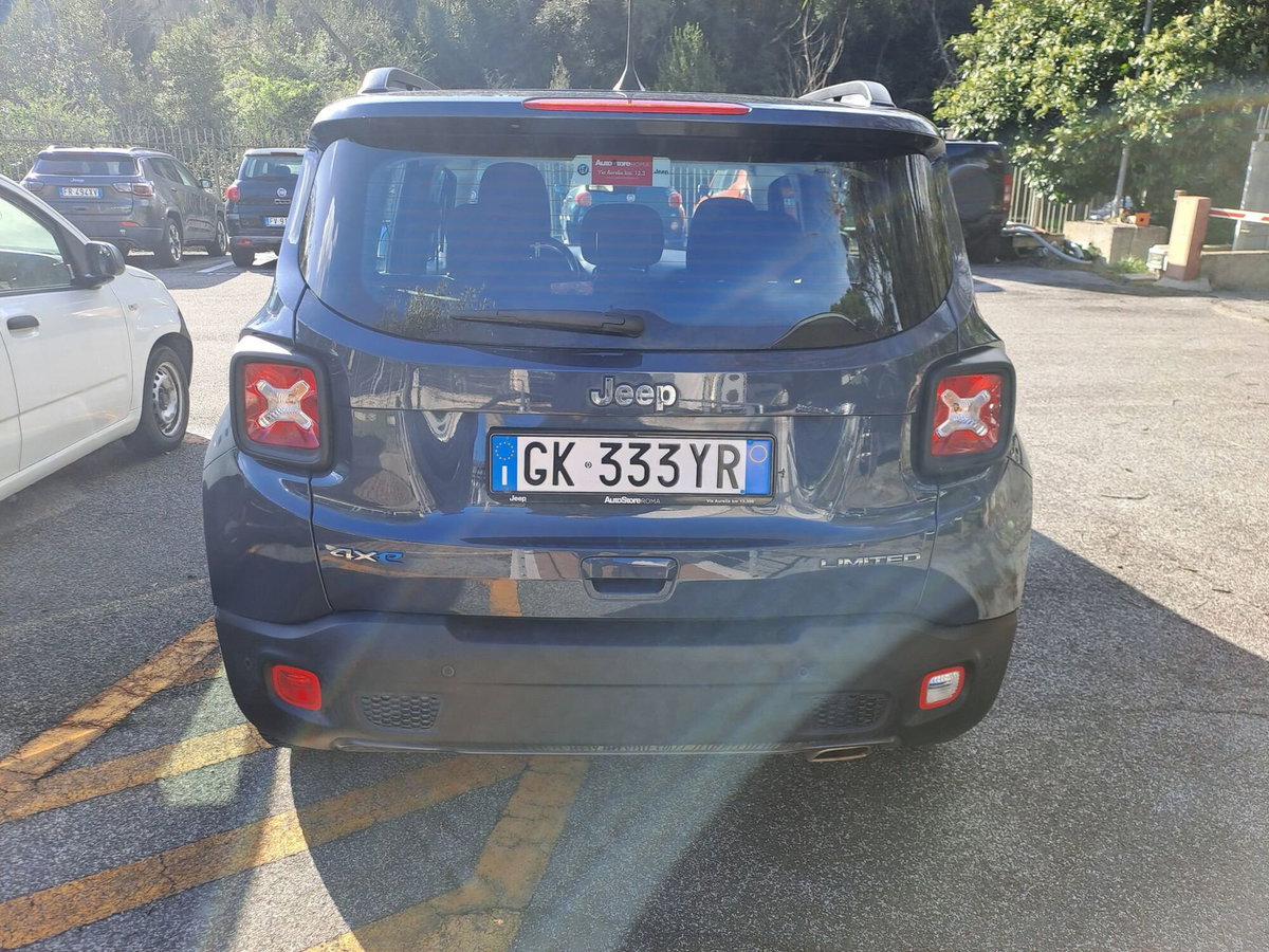 Jeep Renegade 1.3 T4 190CV PHEV 4xe AT6 Limited (8)