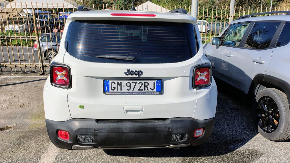 Jeep Renegade 1.5 Turbo T4 MHEV Limited (3)