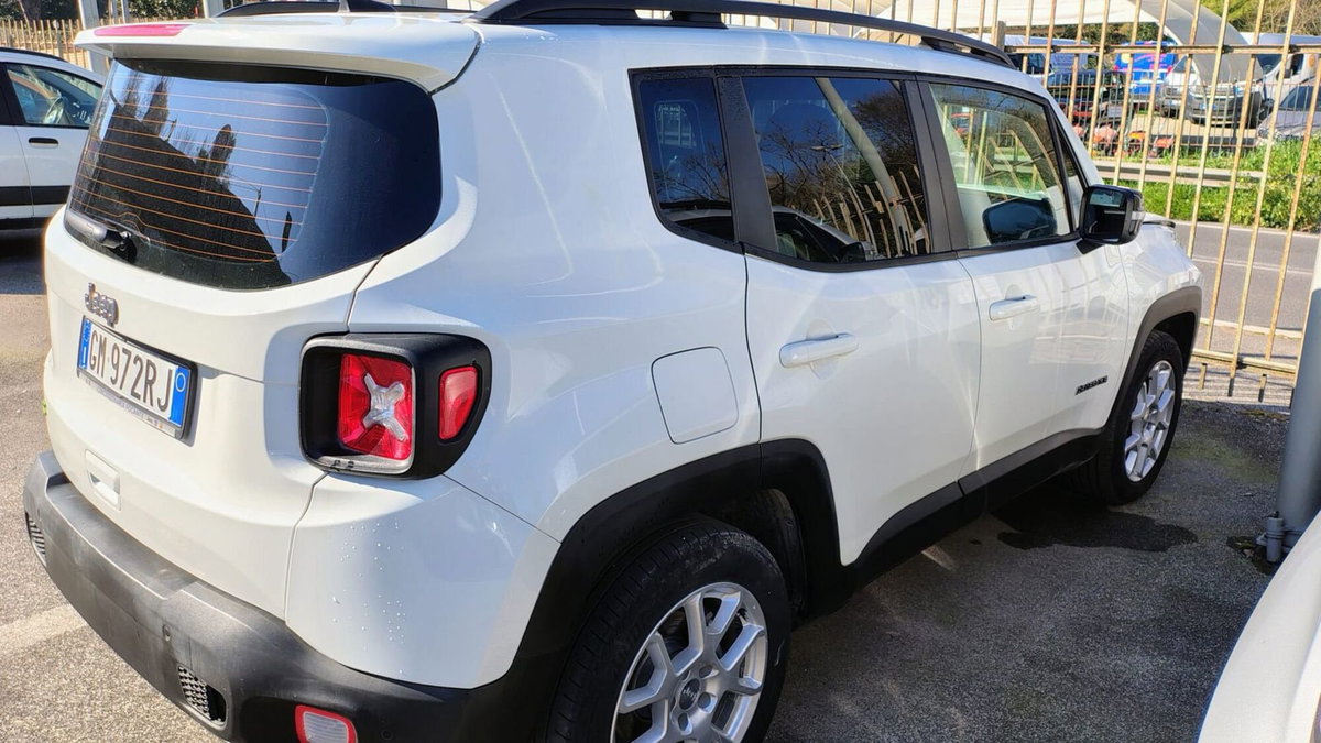 Jeep Renegade 1.5 Turbo T4 MHEV Limited (5)