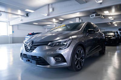 Renault Clio 1.6 full hybrid Techno 145cv nuova