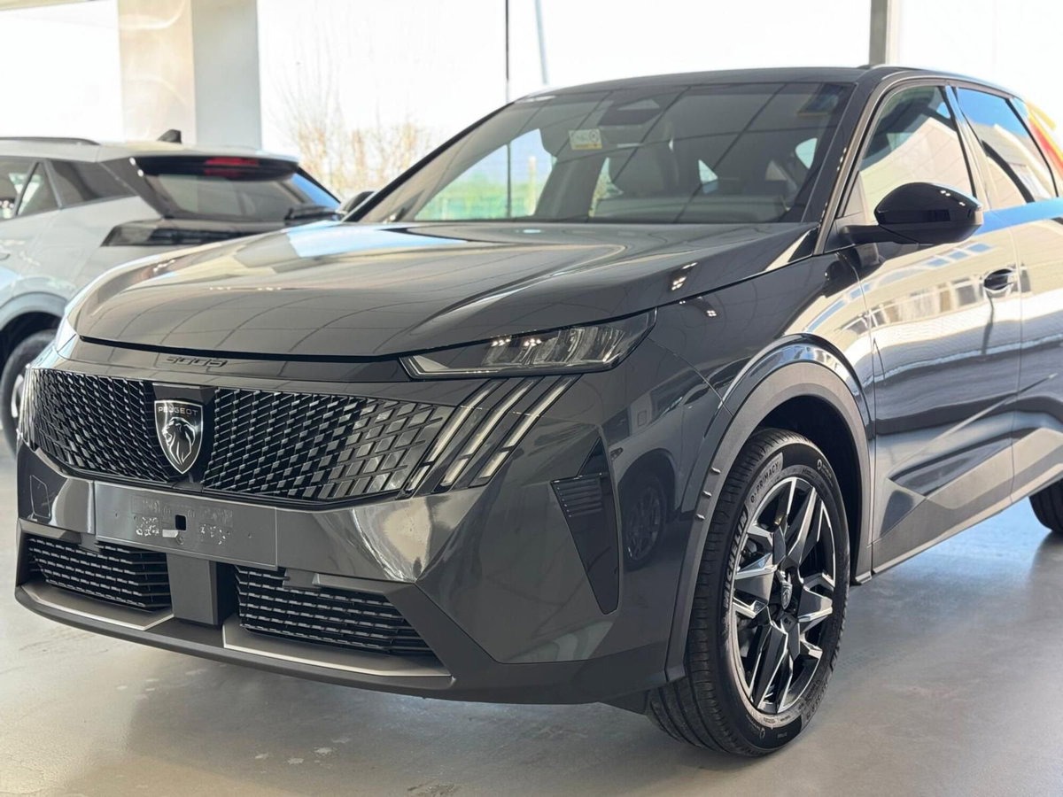 Peugeot 3008 1.2 hybrid Allure 145cv e-dcs6