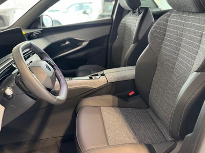 Peugeot 3008 1.2 hybrid Allure 145cv e-dcs6 (18)