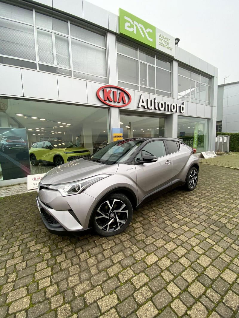 Toyota Toyota C-HR 1.8 Hybrid E-CVT Lounge