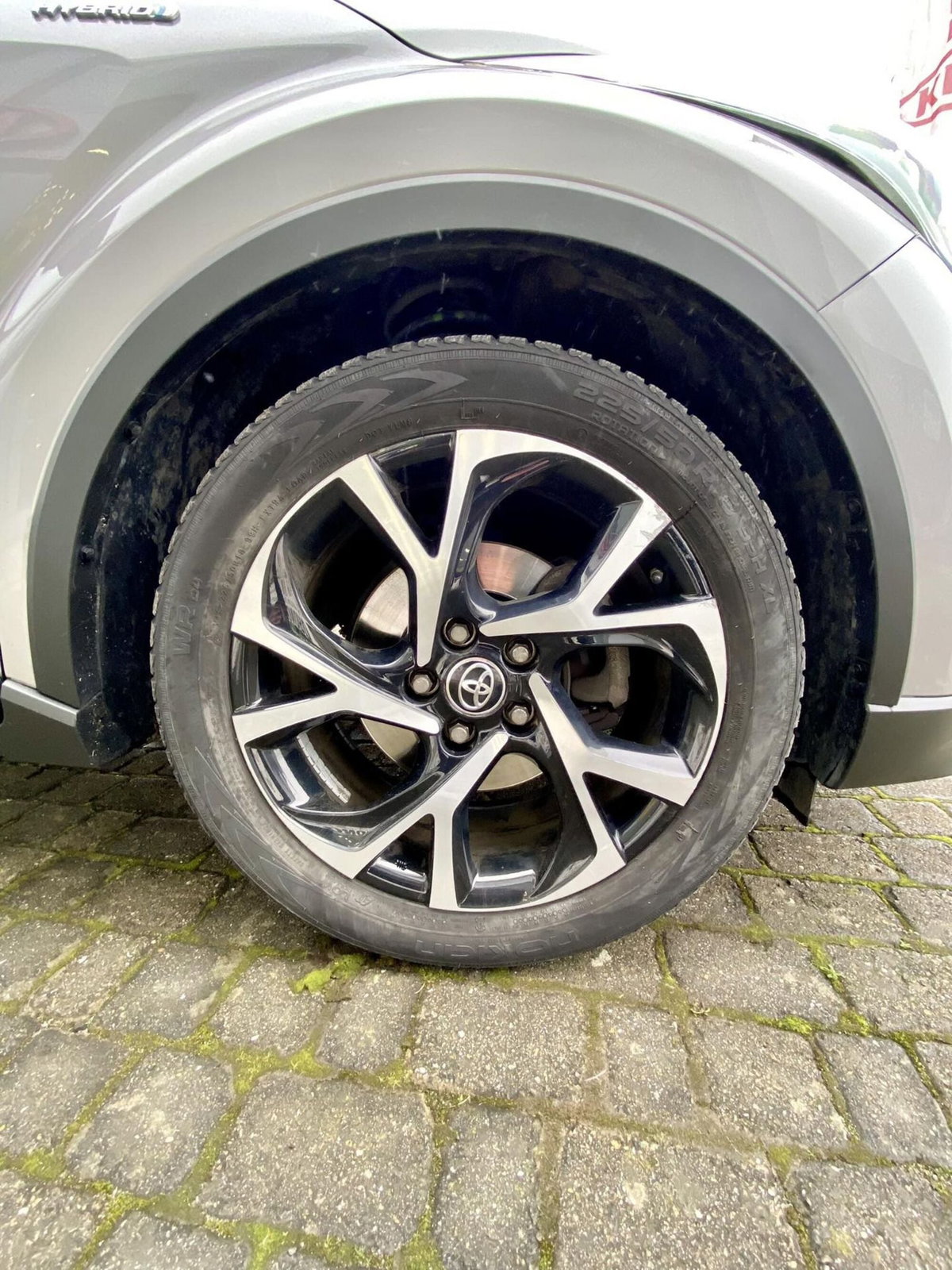 Toyota Toyota C-HR 1.8 Hybrid E-CVT Lounge (4)
