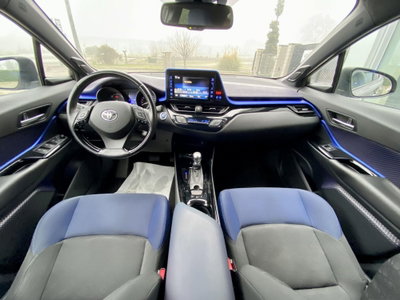 Toyota Toyota C-HR 1.8 Hybrid E-CVT Lounge (6)