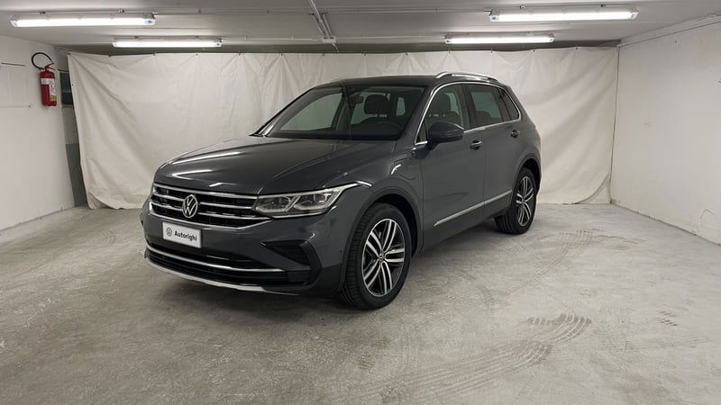 Volkswagen Tiguan 1.4 TSI eHYBRID DSG Elegance