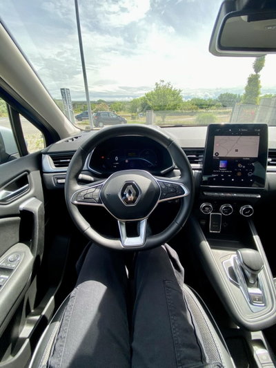 Renault Captur Plug-in Hybrid E-Tech 160 CV Intens (13)