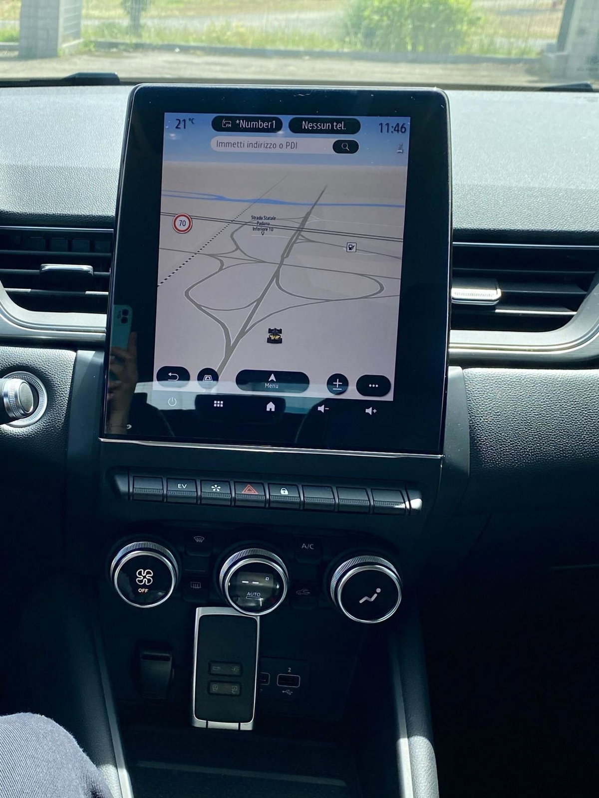 Renault Captur Plug-in Hybrid E-Tech 160 CV Intens (18)