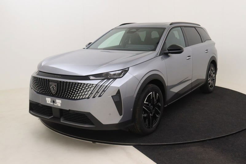 Peugeot 5008 1.2 hybrid 48V Allure Pack 136cv e-dcs 6
