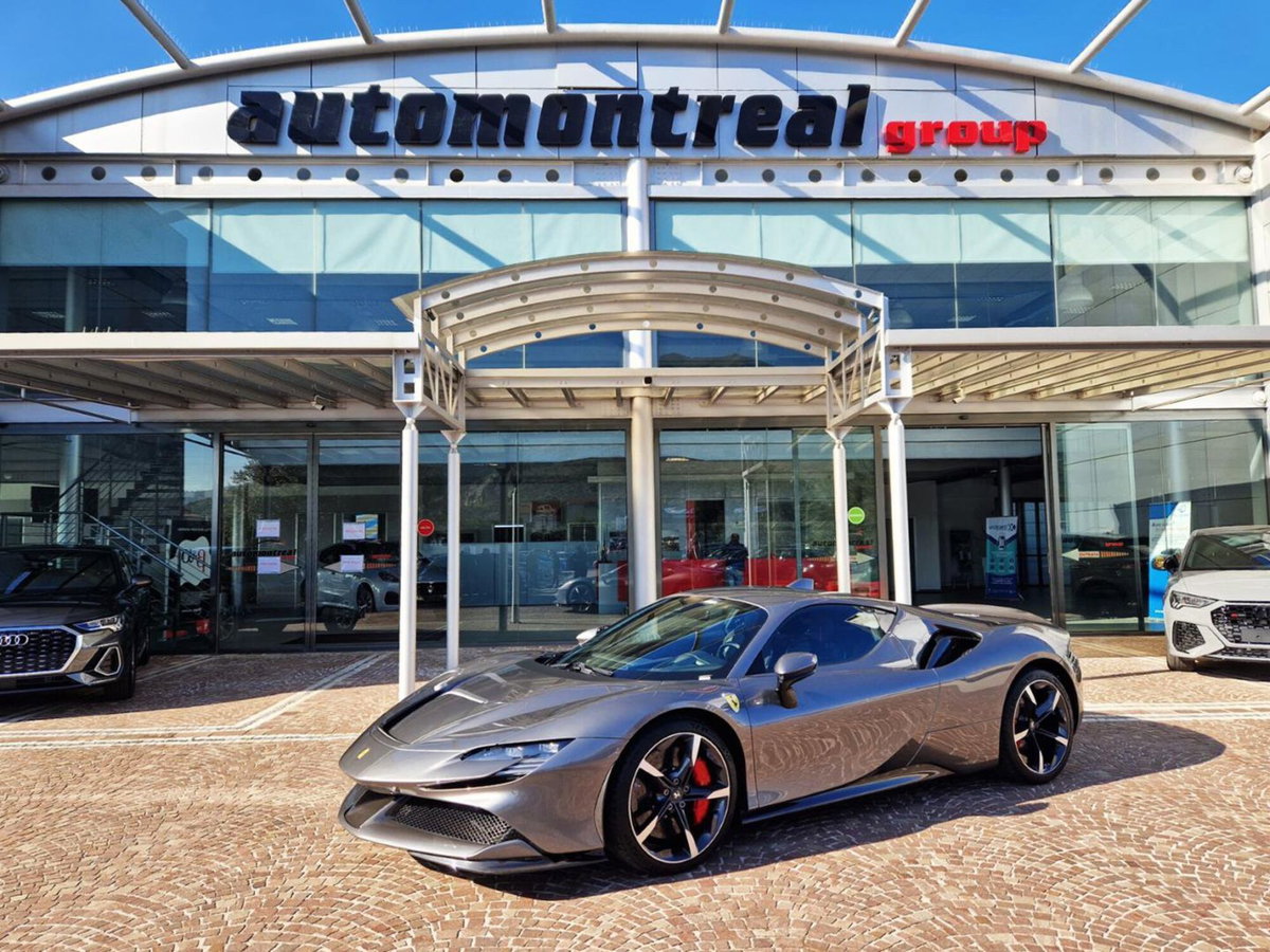 Ferrari SF90 Coupé SF90 Stradale