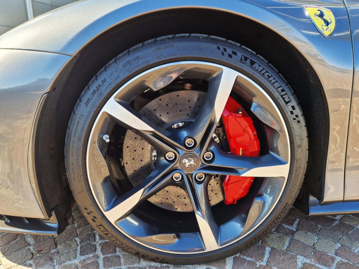 Ferrari SF90 Coupé SF90 Stradale (5)