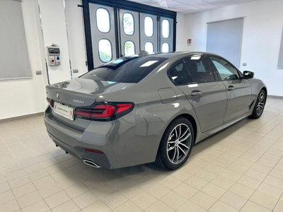 BMW Serie 5 520d 48V xDrive Msport (4)