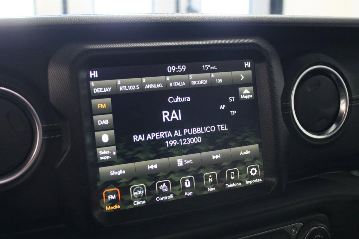 Jeep Wrangler Unlimited 2.0 atx phev Sahara 4xe auto (18)