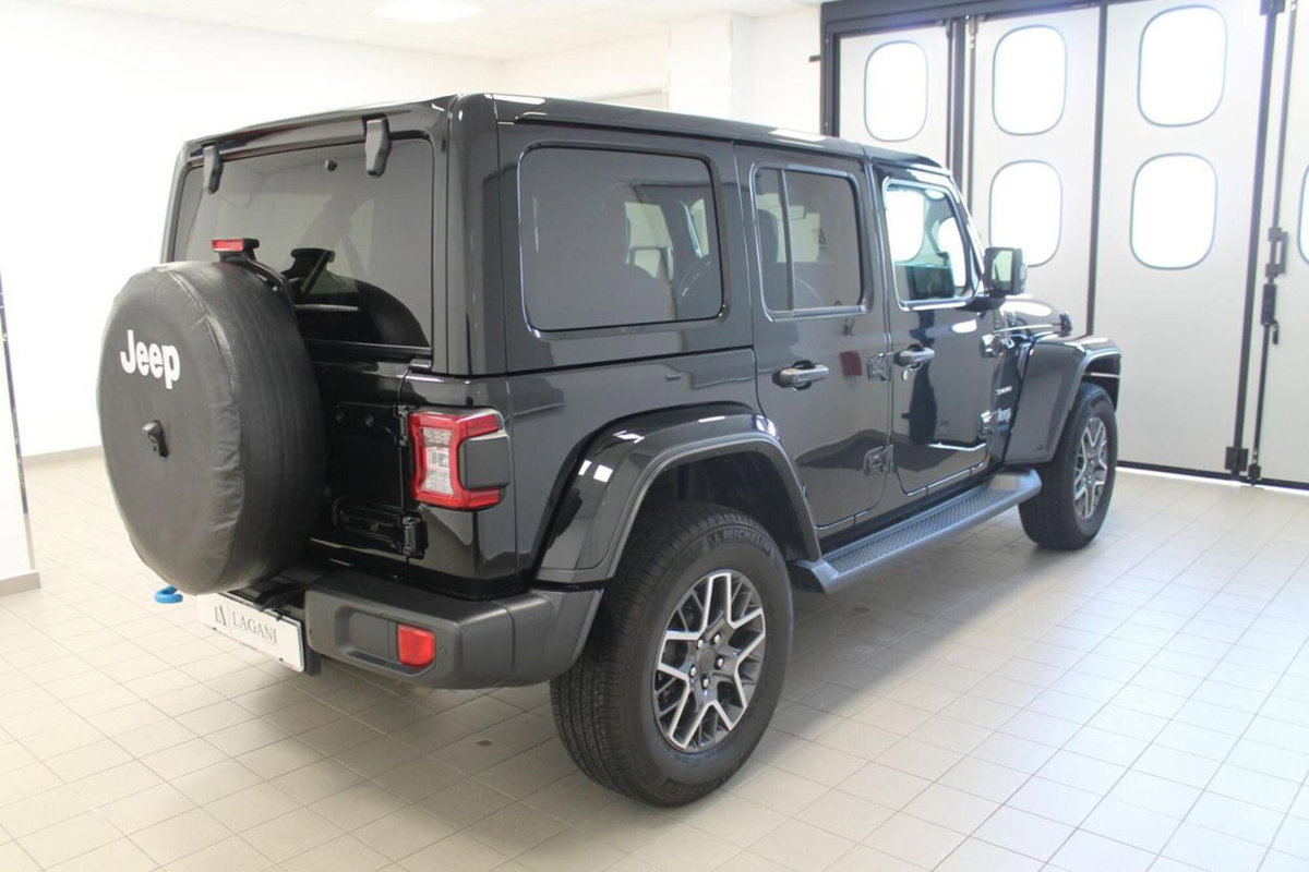 Jeep Wrangler Unlimited 2.0 atx phev Sahara 4xe auto (4)