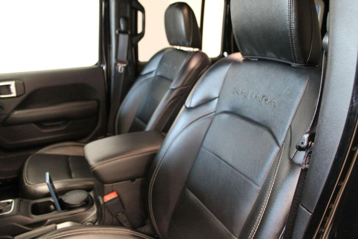 Jeep Wrangler Unlimited 2.0 atx phev Sahara 4xe auto (8)