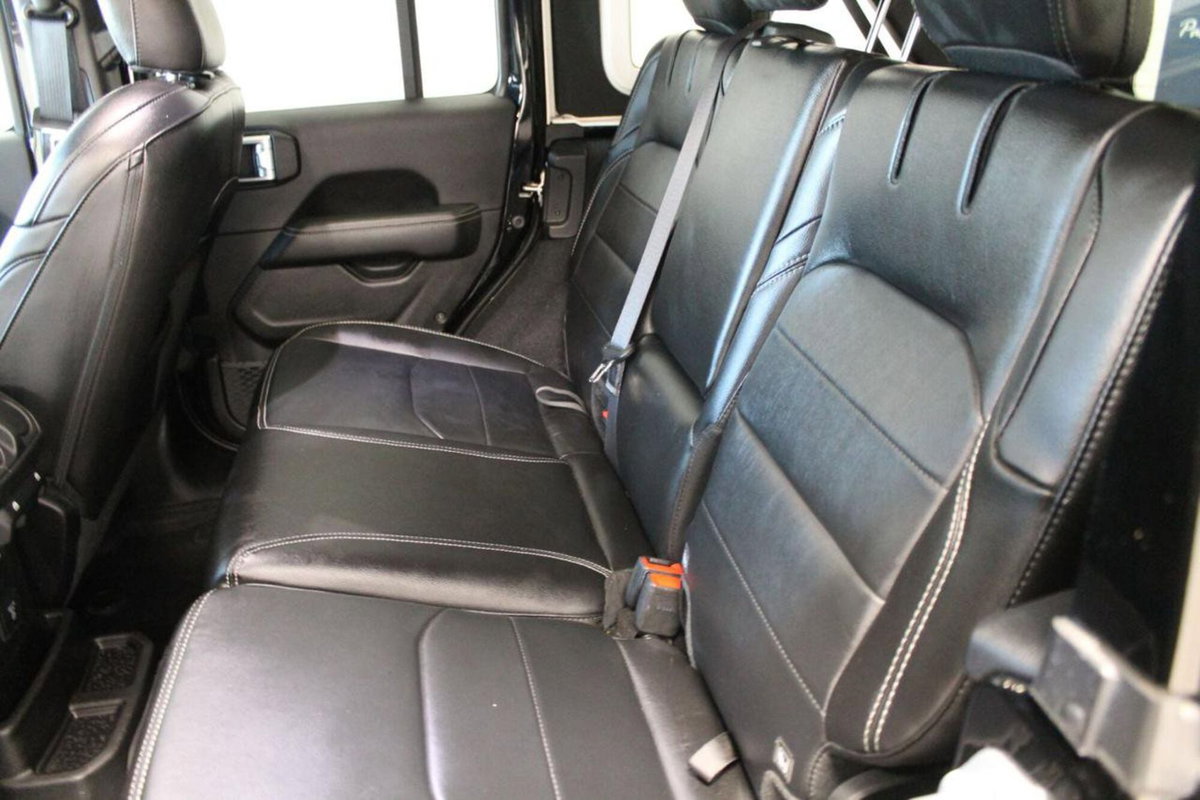 Jeep Wrangler Unlimited 2.0 atx phev Sahara 4xe auto (9)