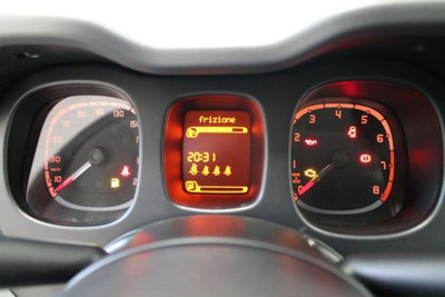 Fiat Panda 1.0 FireFly S&S Hybrid City Cross (11)