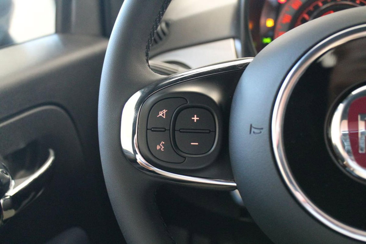 Fiat 500 1.0 Hybrid Club (11)