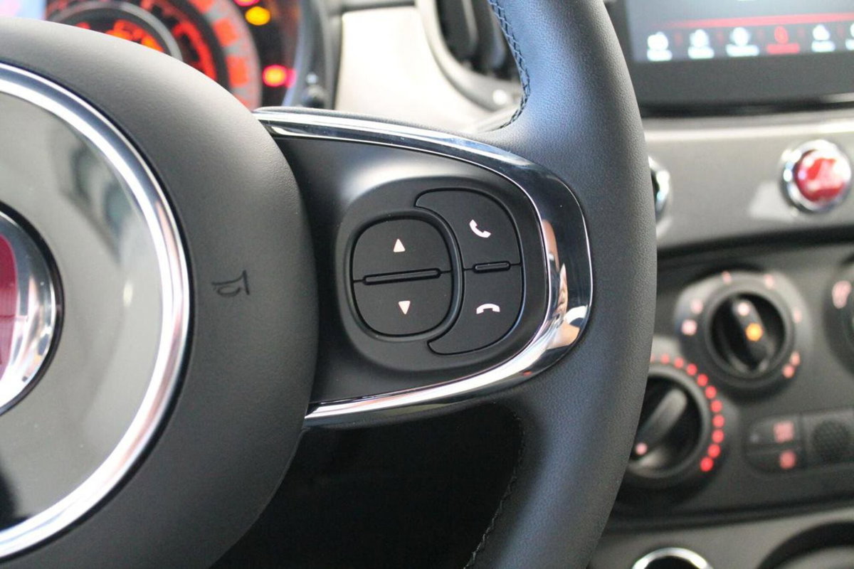Fiat 500 1.0 Hybrid Club (12)