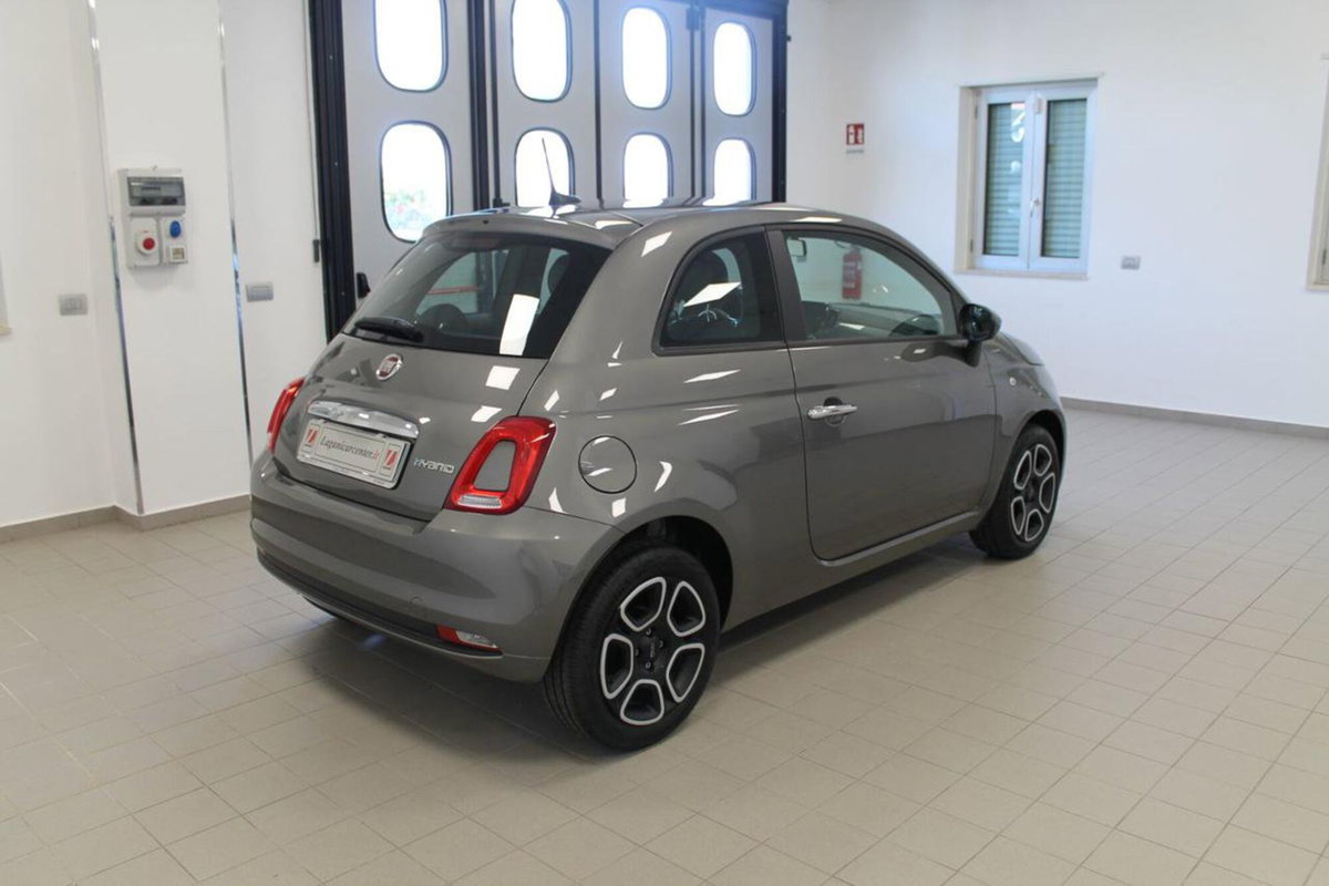 Fiat 500 1.0 Hybrid Club (4)