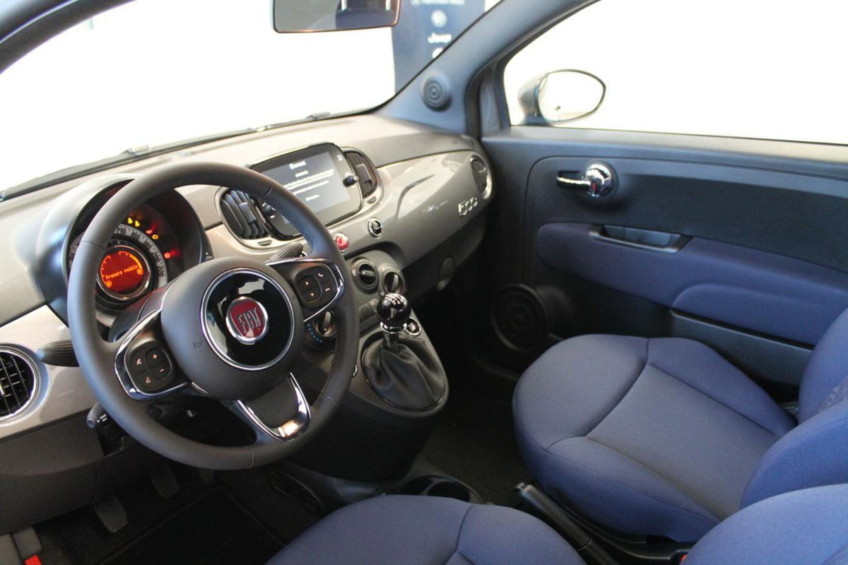 Fiat 500 1.0 Hybrid Club (7)