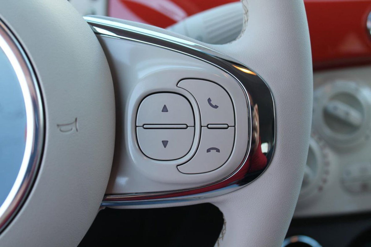 Fiat 500 1.0 Hybrid Club (12)