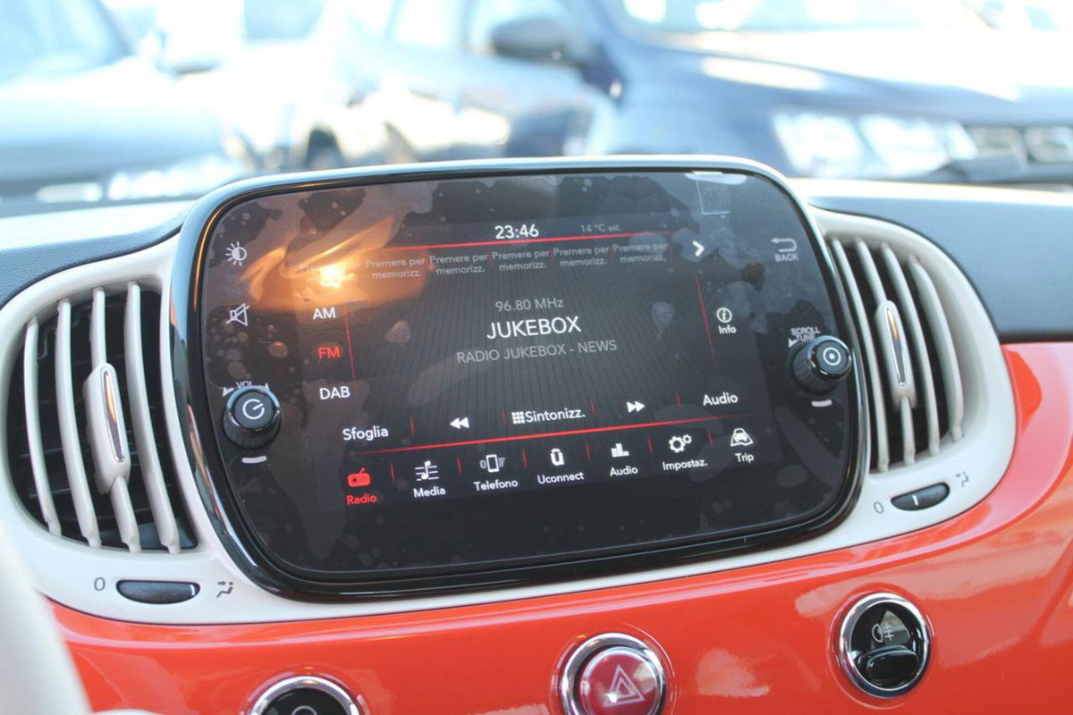 Fiat 500 1.0 Hybrid Club (17)