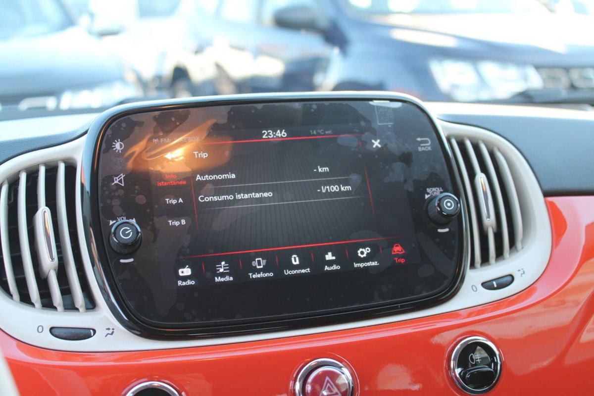 Fiat 500 1.0 Hybrid Club (20)