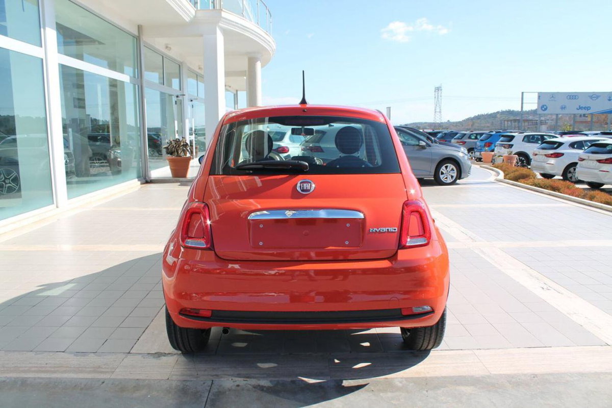 Fiat 500 1.0 Hybrid Club (5)