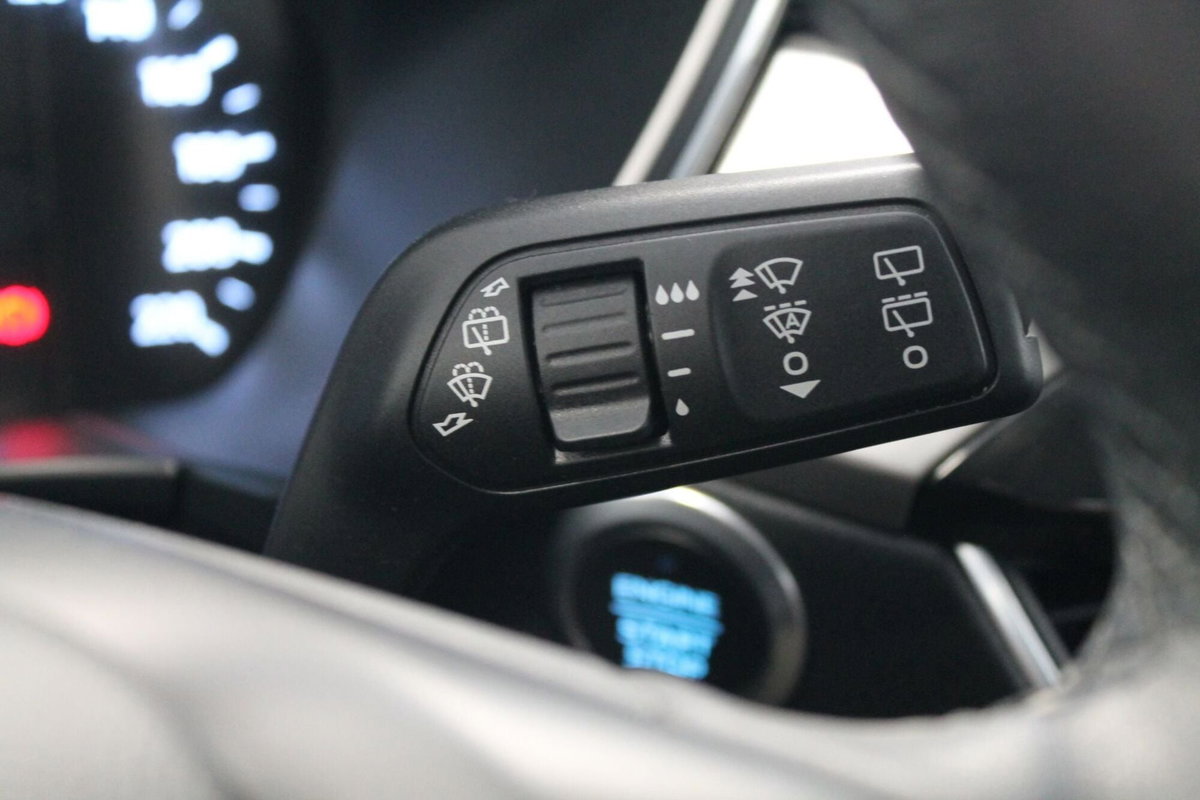 Ford Kuga 2.0 EcoBlue Hybrid 150 CV 2WD Titanium X (14)