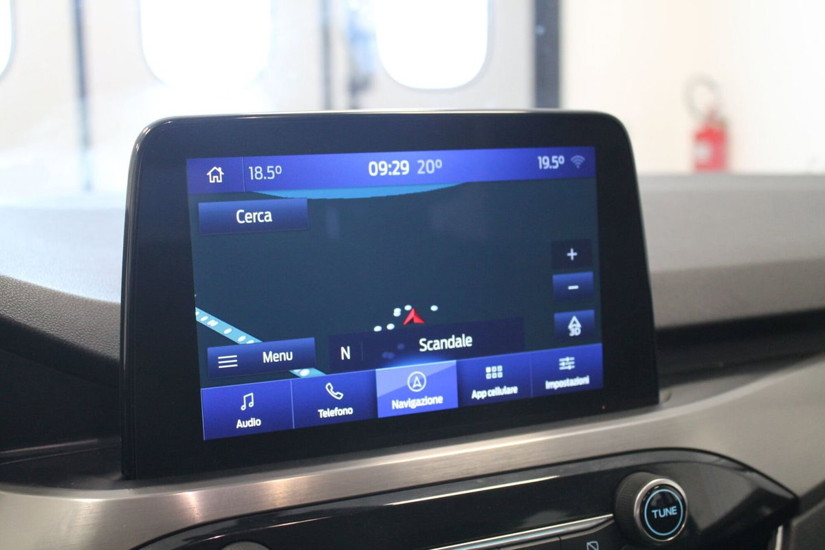 Ford Kuga 2.0 EcoBlue Hybrid 150 CV 2WD Titanium X (20)