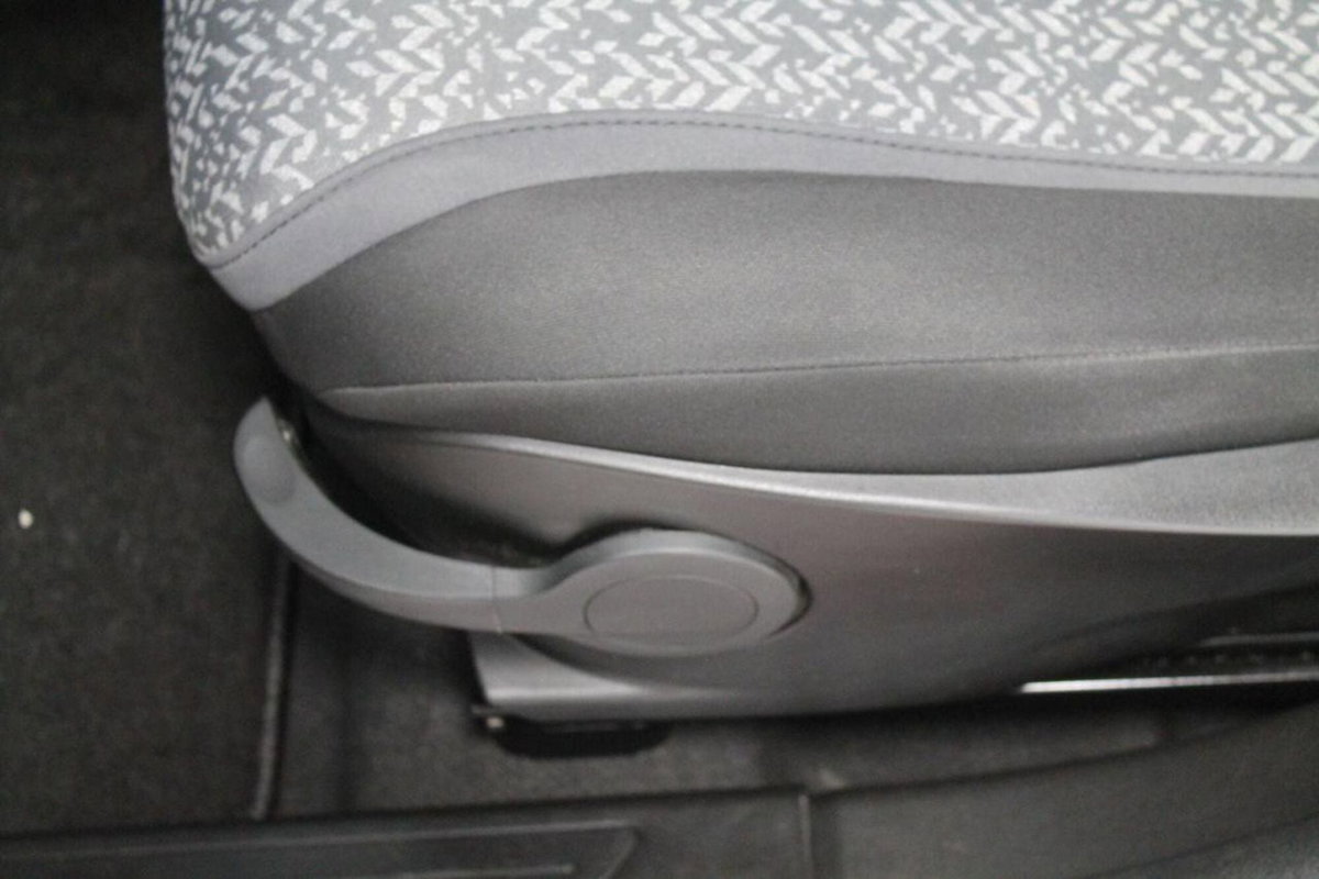Lancia Ypsilon 1.0 FireFly 5 porte S&S Hybrid Ecochic Silver (9)