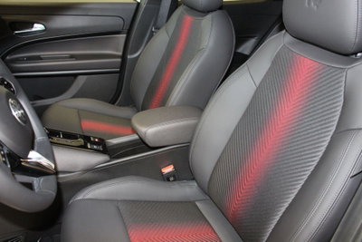 Alfa Romeo Junior 1.2 ibrida Speciale 145cv edct6 (8)