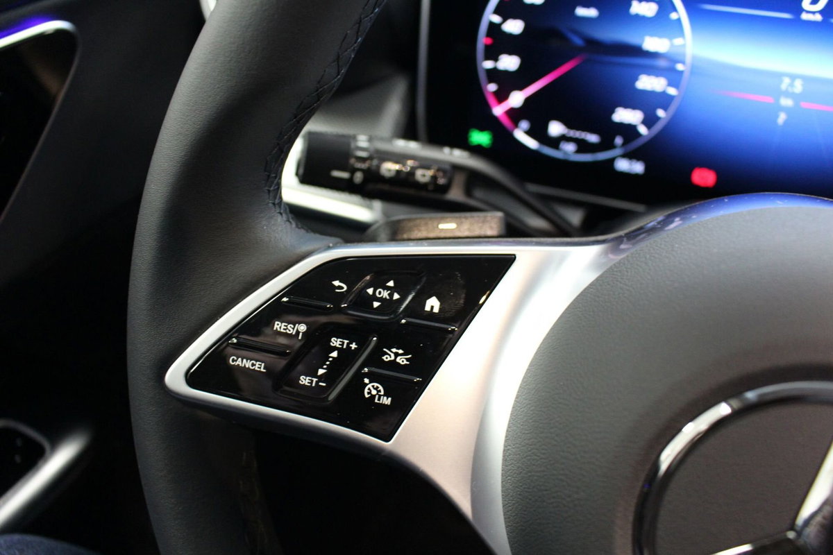 Mercedes-Benz GLC 220 d 4Matic Mild Hybrid AMG Advanced Plus (17)