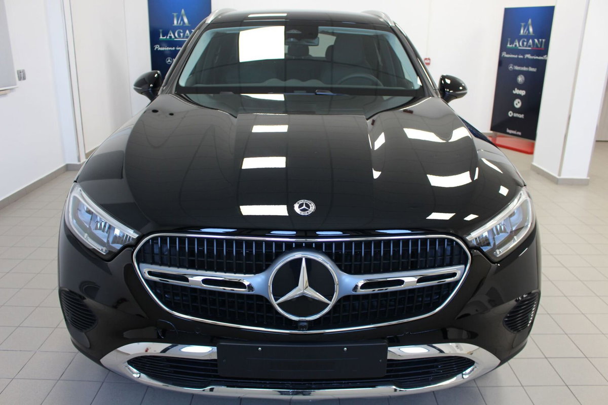 Mercedes-Benz GLC 220 d 4Matic Mild Hybrid AMG Advanced Plus (2)