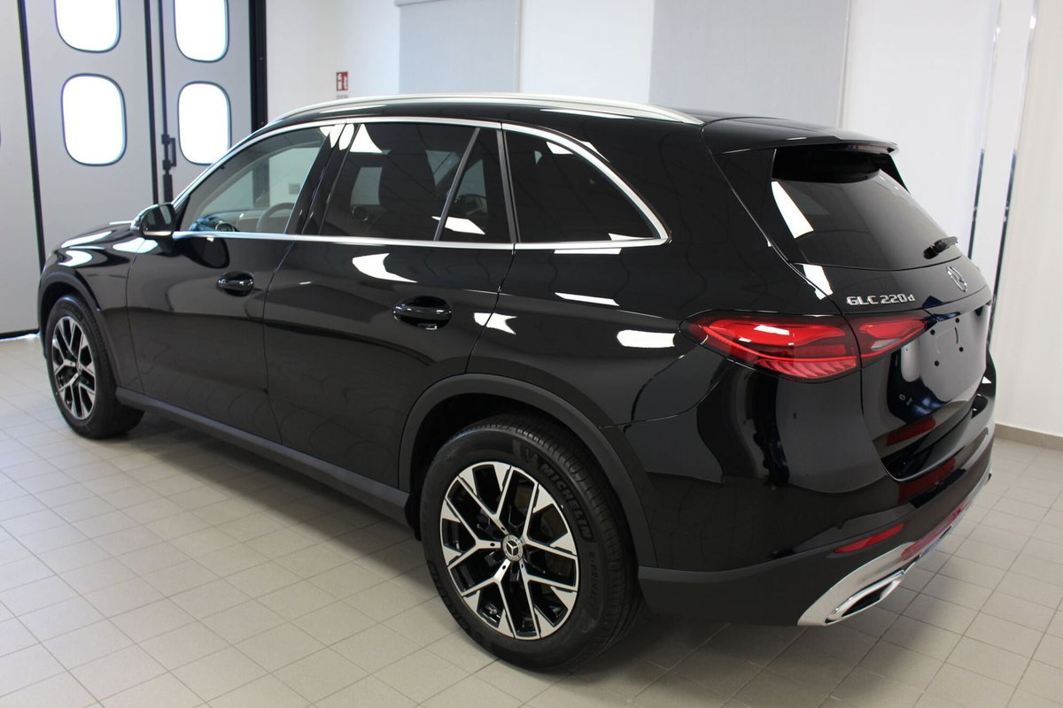 Mercedes-Benz GLC 220 d 4Matic Mild Hybrid AMG Advanced Plus (6)