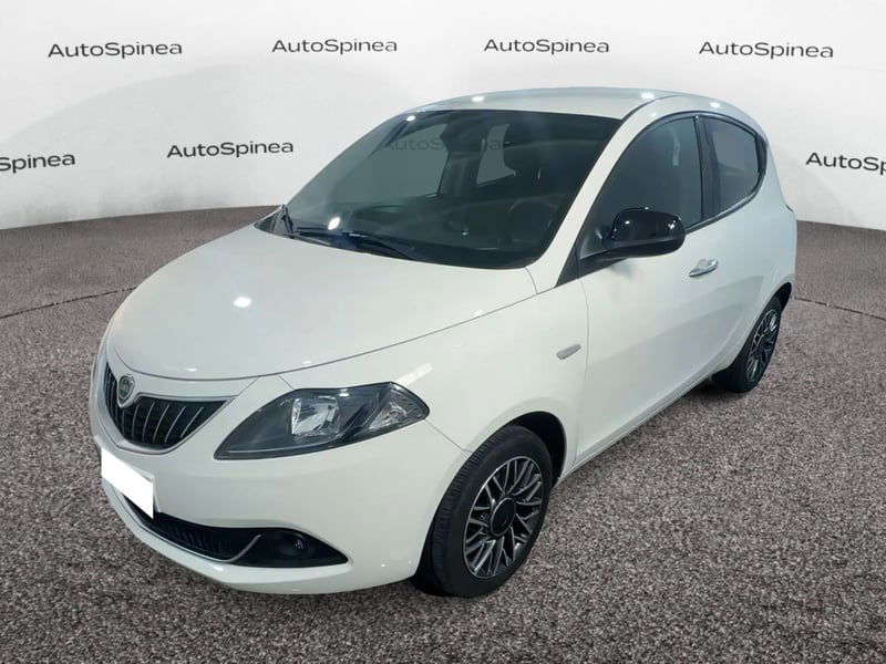 Lancia Ypsilon 1.0 FireFly 5 porte S&S Hybrid Gold Plus