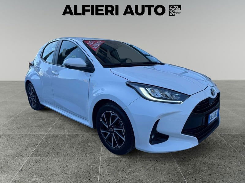 Toyota Yaris 1.5 Hybrid 5 porte Trend