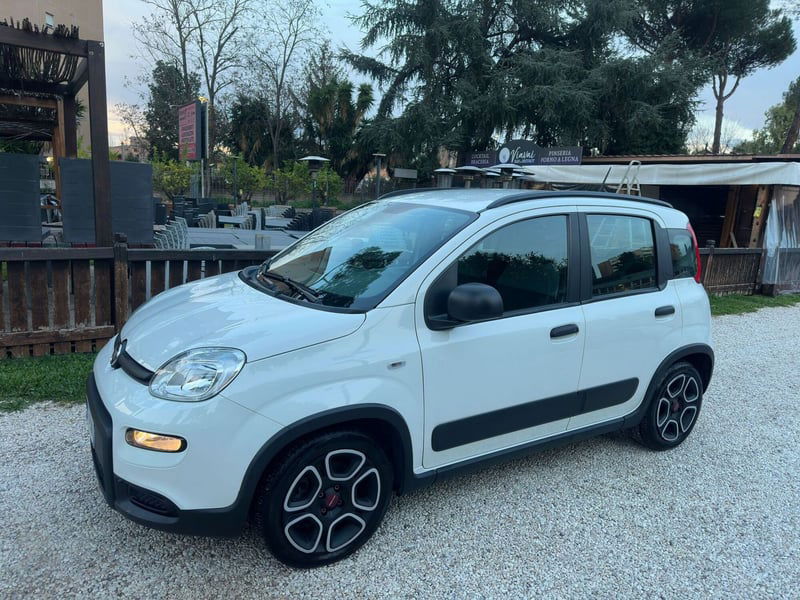 Fiat Panda 1.0 FireFly S&S Hybrid City Cross