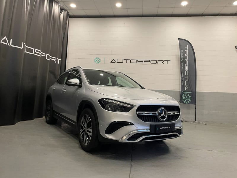 Mercedes-Benz GLA SUV 180 Progressive Advanced Plus auto