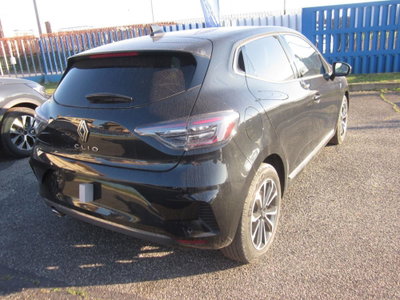 Renault Clio Full Hybrid E-Tech 145 CV 5 porte Techno (8)