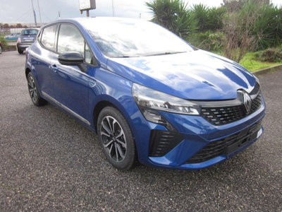 Renault Clio Full Hybrid E-Tech 145 CV 5 porte Techno (7)
