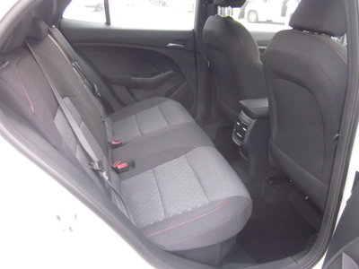 Mg MG3 1.5 hybrid+ Luxury auto (16)