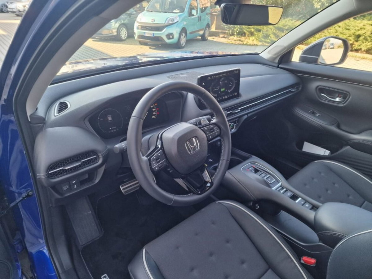 Honda ZR-V 2.0 hev Elegance (10)