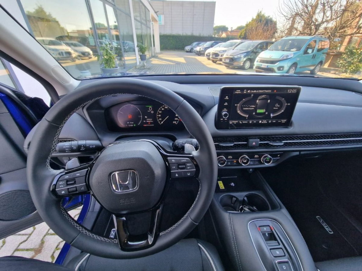 Honda ZR-V 2.0 hev Elegance (13)