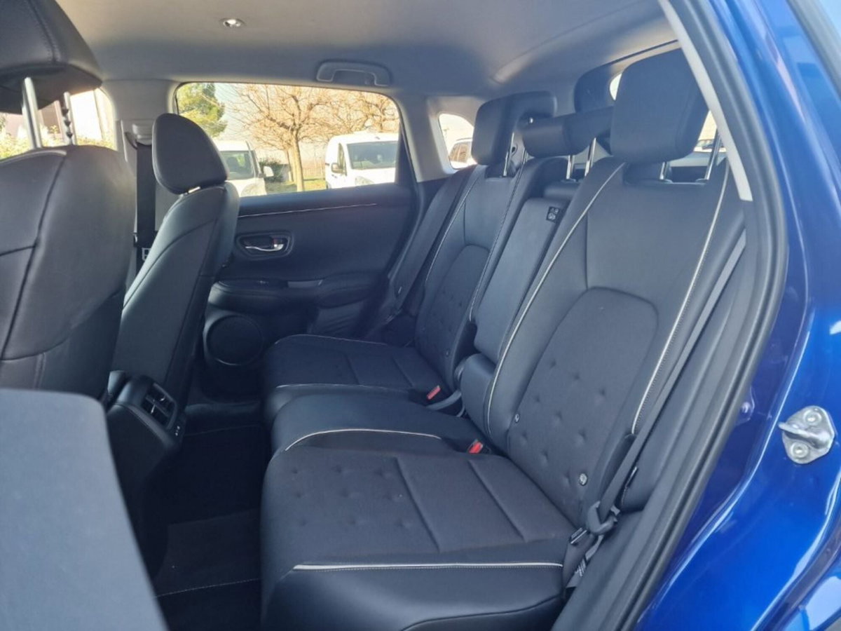 Honda ZR-V 2.0 hev Elegance (8)