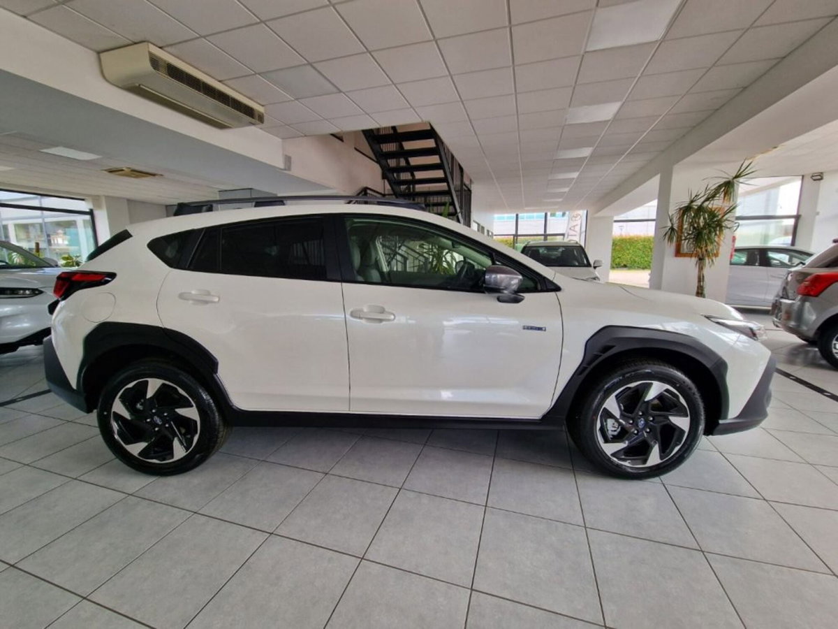 Subaru Crosstrek 2.0i e-boxer Style (4)