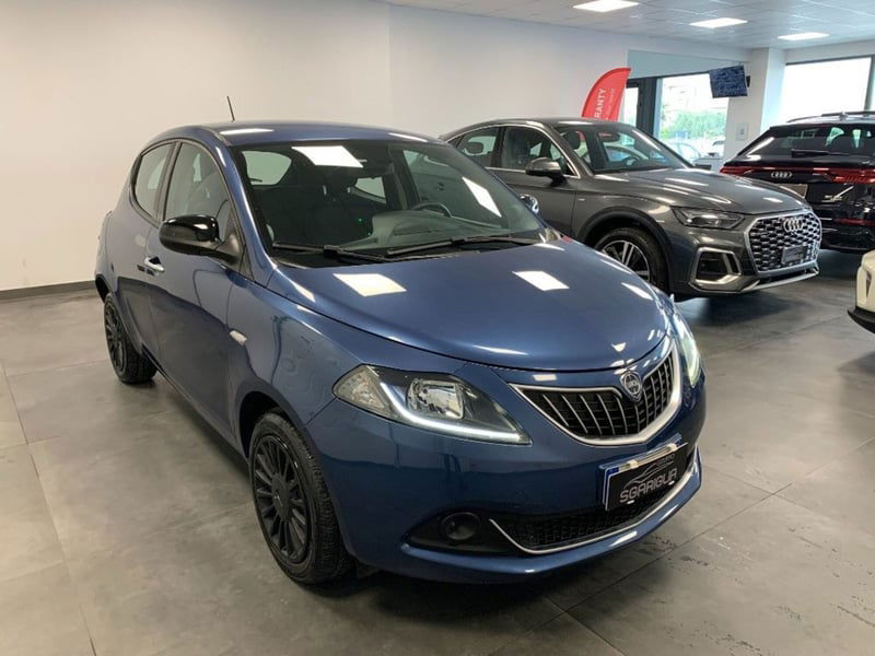 Lancia Ypsilon 1.0 FireFly 5 porte S&S Hybrid Ecochic Gold