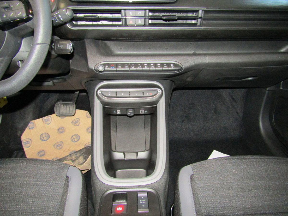 Jeep Avenger 1.2 turbo Longitude fwd 100cv (9)