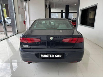 Alfa Romeo 166 2.4 JTD M-JET 20V cat Distinctive (6)